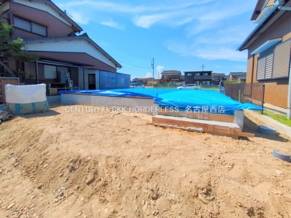 弥富市平島東１丁目の新築一戸建