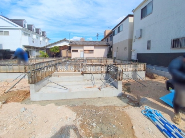 名古屋市中川区中須町字辻ノ上の新築一戸建