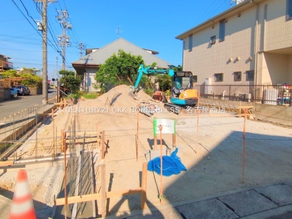 弥富市平島町五反割の新築一戸建