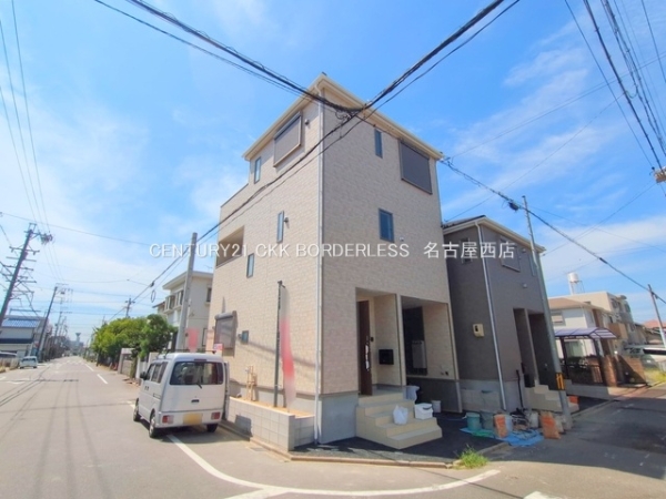 名古屋市中川区中野新町３丁目の新築一戸建