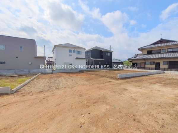 愛西市草平町六下第24号棟