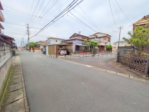 弥富市平島町五反割1号棟