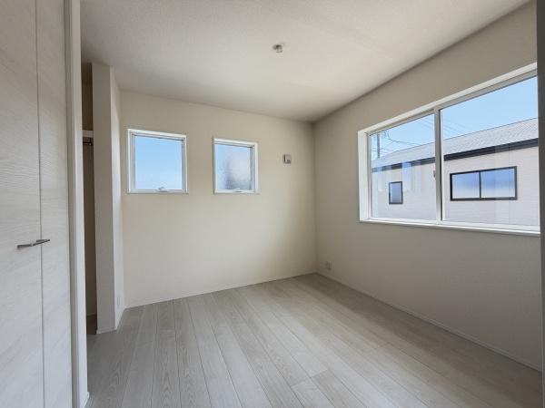 愛西市佐屋町亥新田1号棟