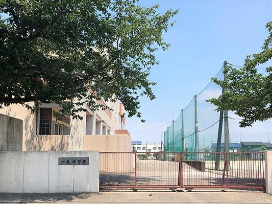 中川区下之一色町第１期　1号棟(名古屋市立一色中学校)