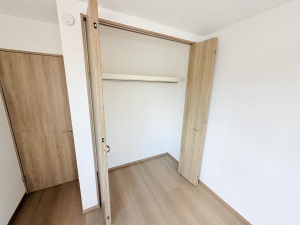 愛西市西保町2期1号棟