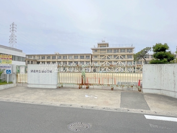 津島市日光1号棟(津島市立東小学校)