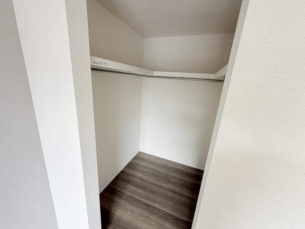 愛西市北一色町北田面1号棟