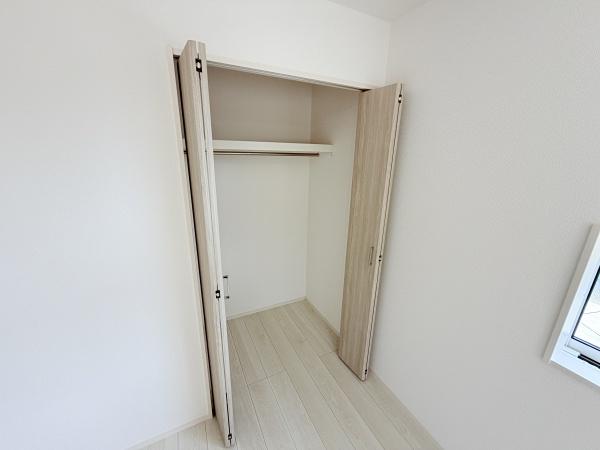 愛西市渕高町四ノ割1号棟