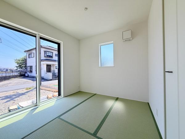 愛西市須依町01期1号棟
