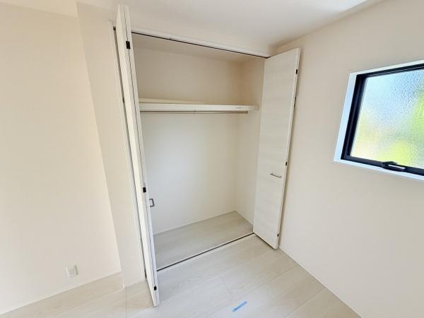 愛西市第1西條町　全2棟2号棟平屋