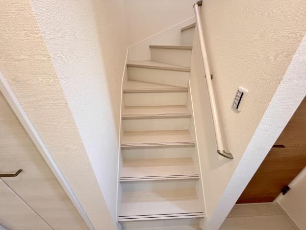 江南市江森町西1号棟