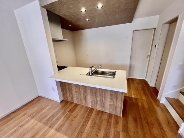 小牧市新町2期1号棟