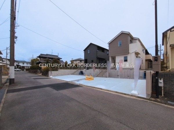 春日井岩成台7丁目第1期2号棟