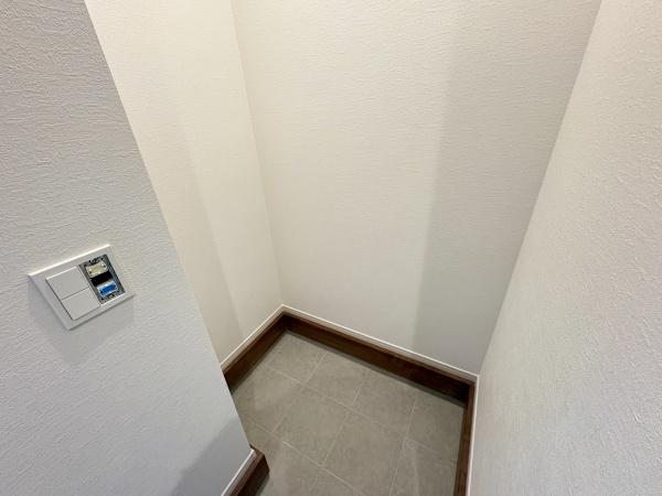 江南市今市場町2期4号棟