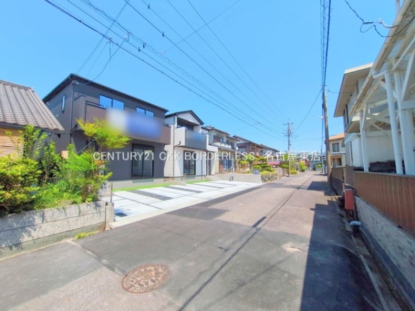小牧市大字久保一色の新築一戸建