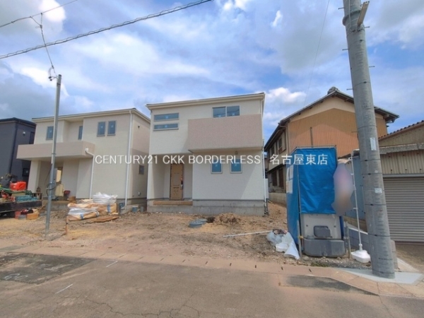 小牧市多気西町の新築一戸建