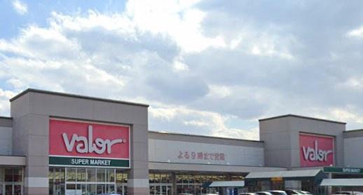 尾張旭市城山町三ツ池6183番A号棟(バロー城山店)