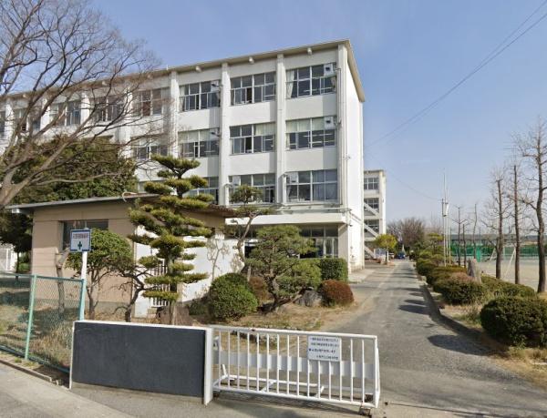 小牧市中央1期2号棟(小牧市立応時中学校)