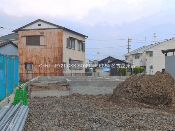 清須市鍋片2丁目の新築一戸建