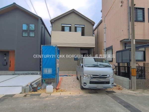 春日井市西本町３丁目の新築一戸建