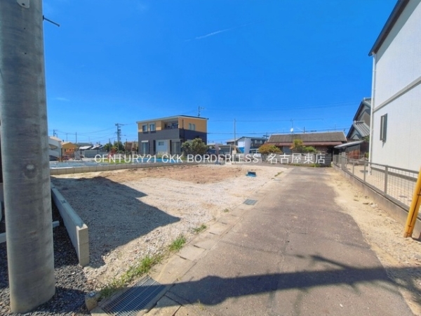 小牧市藤島町居屋敷の新築一戸建