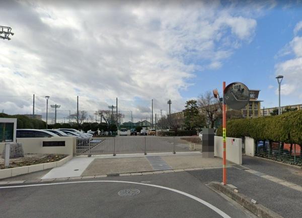 尾張旭市緑町緑ヶ丘2号棟(尾張旭市立旭中学校)