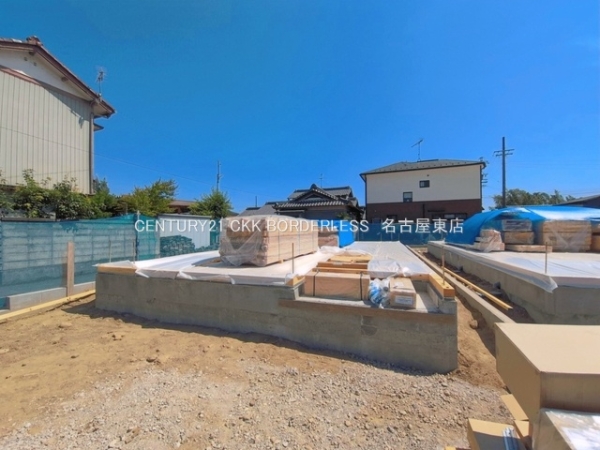 江南市小杁町本郷の新築一戸建