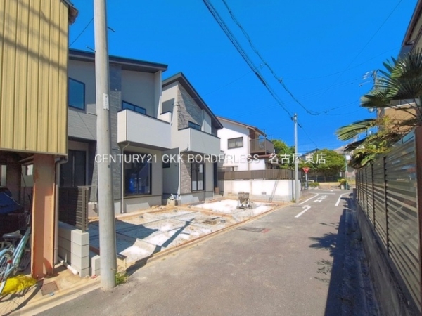 名古屋市千種区下方町１丁目の新築一戸建