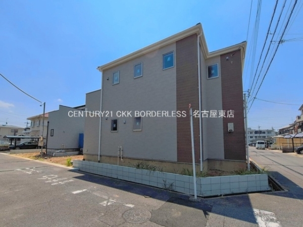 春日井市西高山町３丁目の新築一戸建
