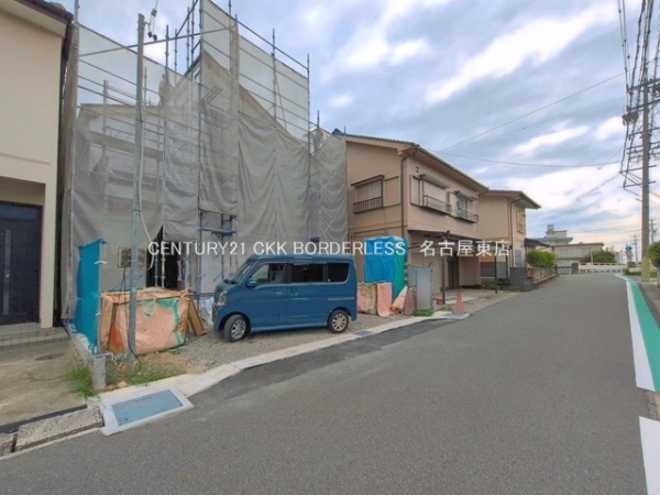 春日井市新開町字新開の新築一戸建
