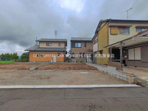 犬山市大字犬山字上時迫間の新築一戸建