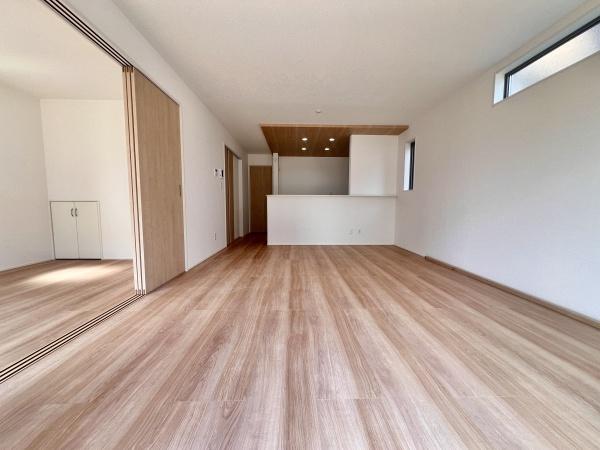 江南市村久野町平河2棟1号棟