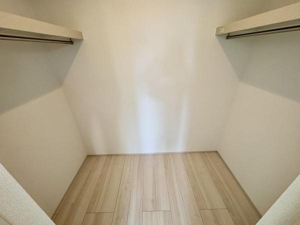 北名古屋市熊之庄13期6棟2号棟(洋室)