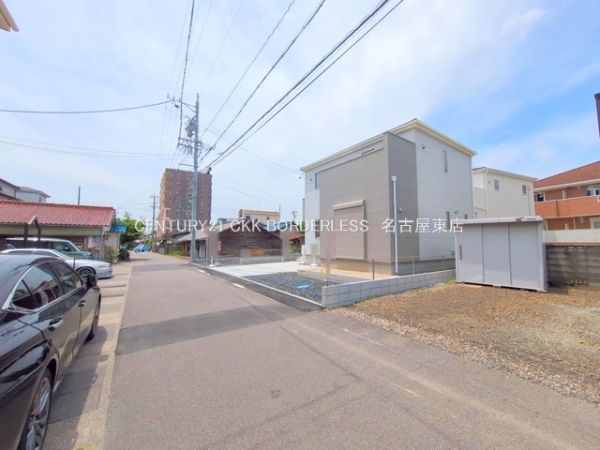 豊山町豊場伊勢山3号棟