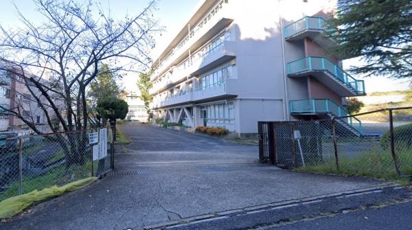 春日井市高森台二丁目1号棟(春日井市立高森台小学校)