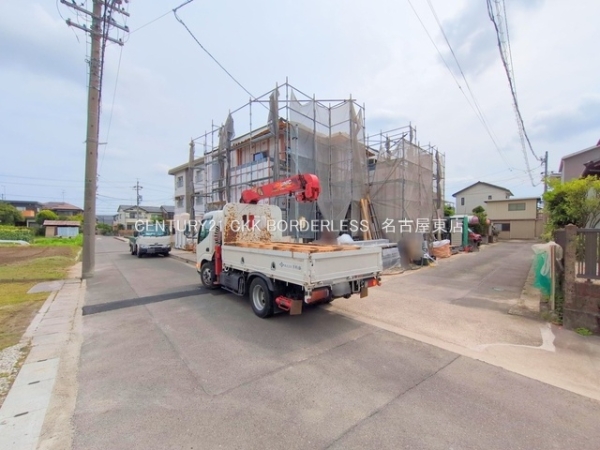 北名古屋市熊之庄十二社1号棟