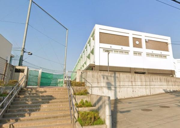 守山区桔梗平2期2号棟(名古屋市立吉根中学校)