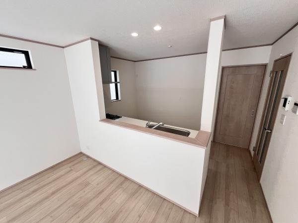 春日井市妙慶町２丁目の新築一戸建