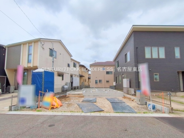 春日井市松河戸町６丁目の新築一戸建