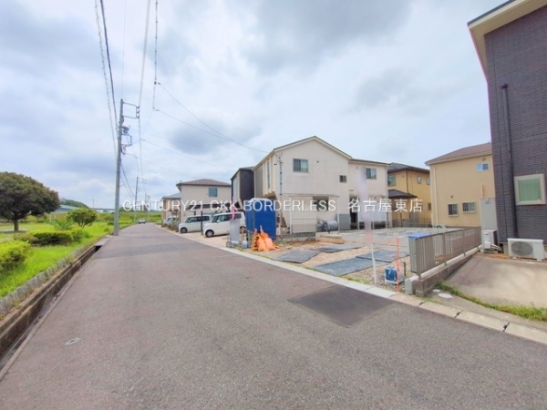 春日井市松河戸町６丁目の新築一戸建