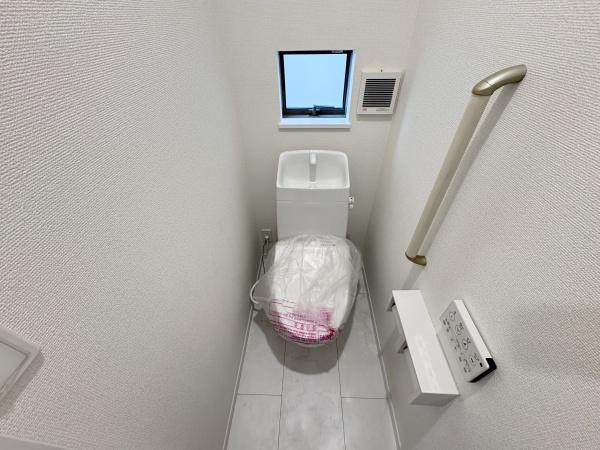 岩倉市大地町B号棟