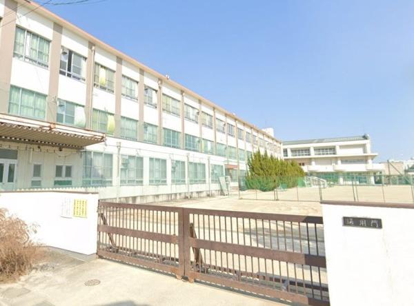北区六が池町1棟1号棟(名古屋市立楠中学校)