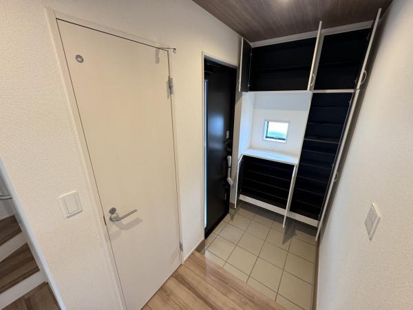 北名古屋市六ツ師6期1棟1号棟