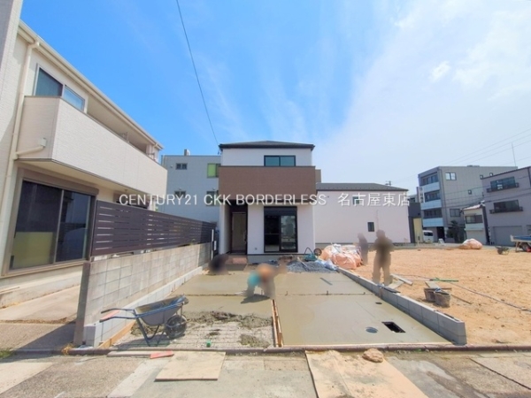 名古屋市千種区萱場２丁目の新築一戸建