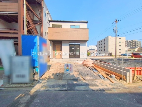 名古屋市北区上飯田北町１丁目の新築一戸建