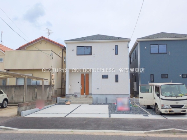 春日井市大手田酉町１丁目の新築一戸建