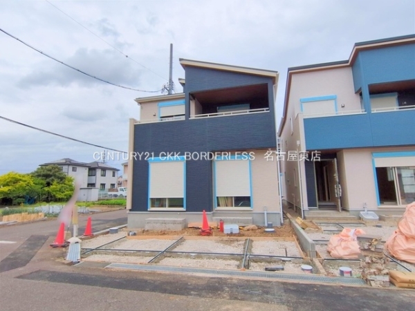 春日井市花長町１丁目の新築一戸建