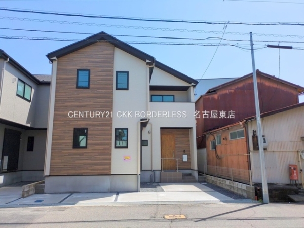 春日井市花長町１丁目の新築一戸建