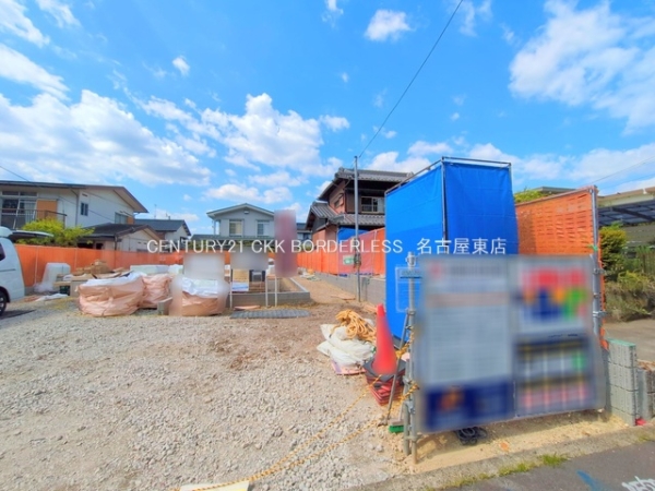 春日井市中央台7丁目(14ー18)2号棟