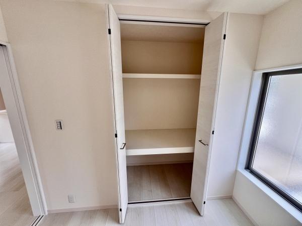 春日井市中央台六丁目1号棟